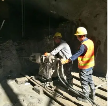 大茂镇水下抗分散灌浆料特点 水下不分散注浆料介绍