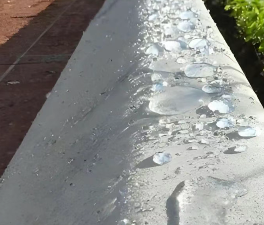 大茂镇硅烷浸渍涂料在混凝土保护中的应用