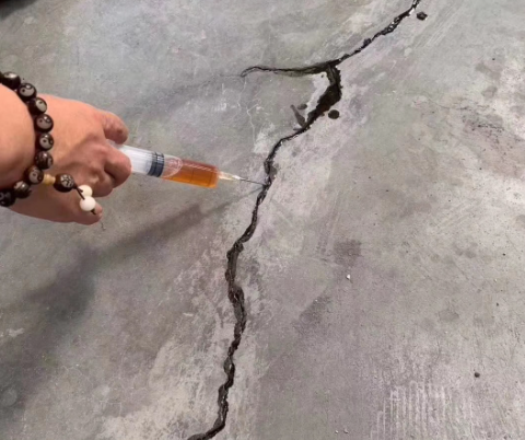 大茂镇混凝土裂缝修补技术详解​